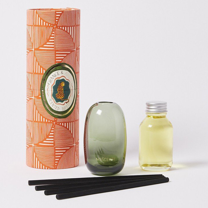 Luksus 100 ml 200 ml 500 ml diamant runde flasker Loris Sola Blomster Amber Crystal Eyfel Parfume Reed Diffuser Oil