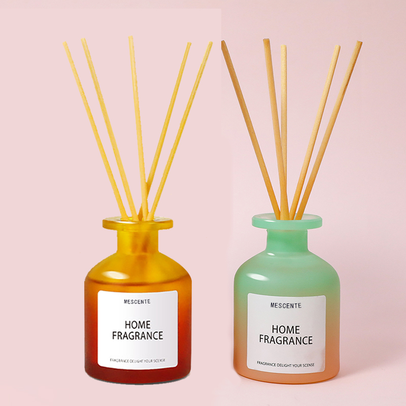 Engros Unik glasflaske duft Blomster Reed Diffuser Oil Refill med emballageæsker Gavesæt