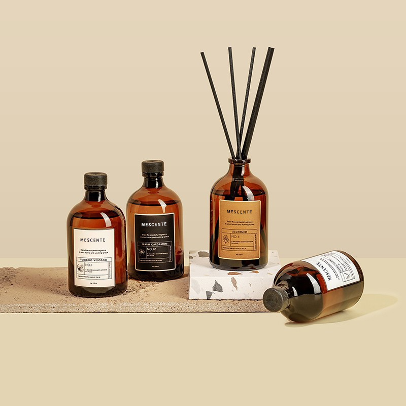 Stor sort og guld 100 ml iriserende luksusglas, farverig stav Fiber Reed Diffuser Luftfrisker Opløsningsmiddel