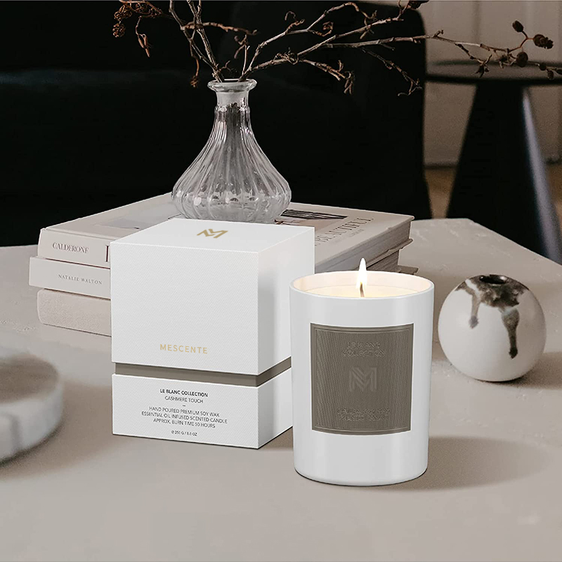 M&Scent Engros Brugerdefineret luksus sort glaskrukke julearomaterapi sojavoks lyssæt