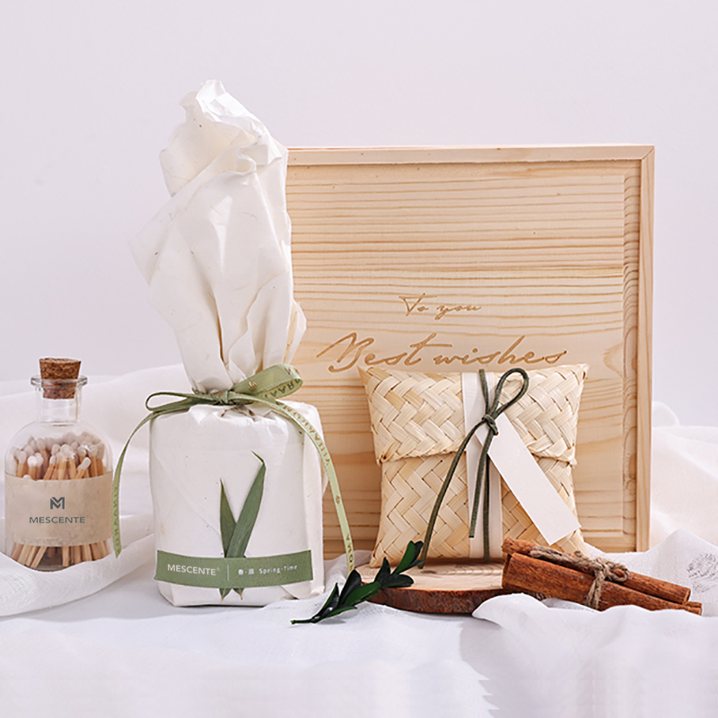 M&Scent luksus træ lysestage stearinlys private label duft med æske