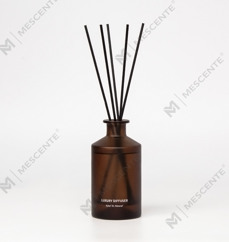 M&Scent Custom Luksus Frosted Glasflaske Hjem æterisk olie Reed Diffuser