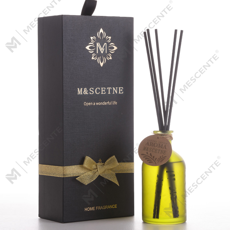 M&Scent Luxury Custom Private Label glasflaske Flower Liquid Reed Diffuser med gaveæske