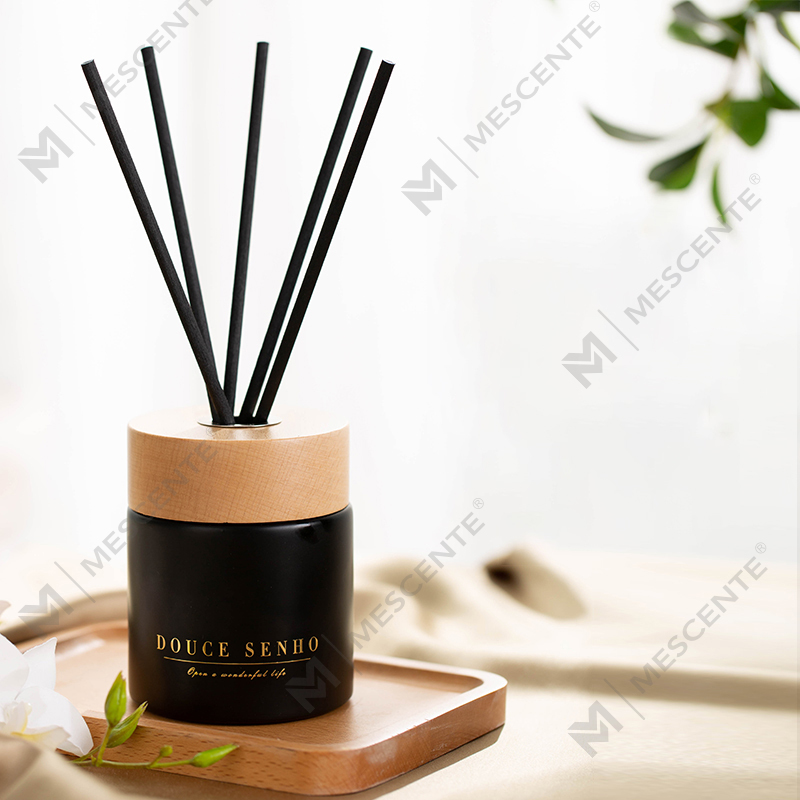 M&Scent Black Bottle Parfume Aroma Reed Diffuser Oil, Duft Thailand Reed Diffusers Gavesæt