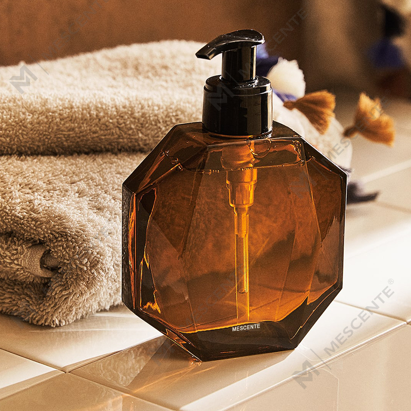 Private Label æterisk olie Rumspray med æske M&scent Custom Luksus værelse & linned luftfriskere glasflaske, farveboks væske